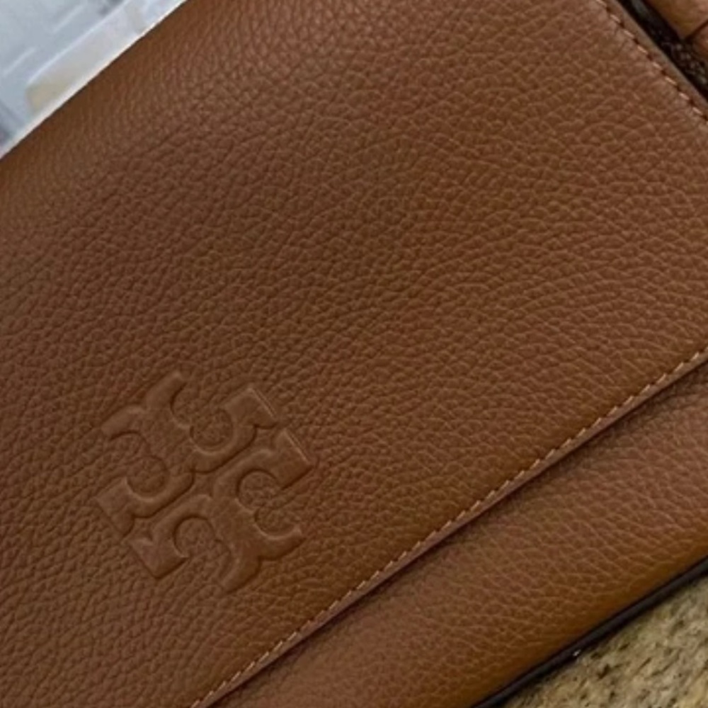 Tory Burch | Thea Flap Shoulder Bag NWT - Picture 10 of 11